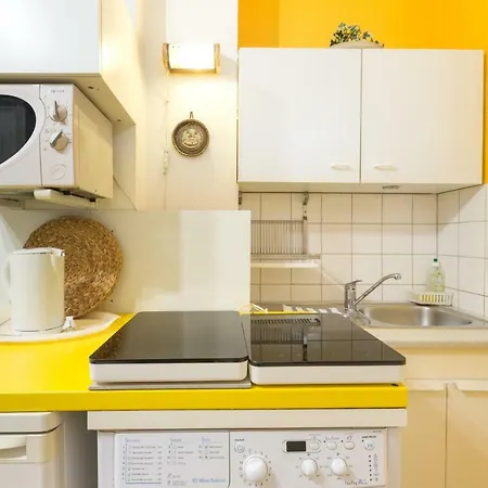 Schones 2-zimmer-apartment In Kollwitzplatz-nahe Appartement *