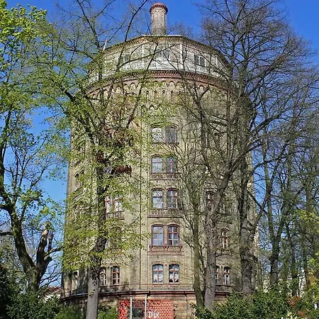 Schones 2-zimmer-apartment In Kollwitzplatz-nahe Berlim